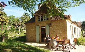 Cozy Cottage In Aquitaine With Private Swimming Pool