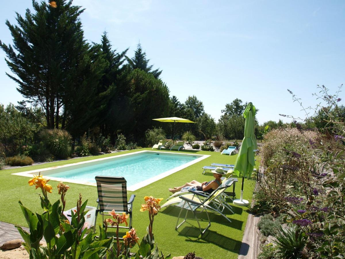 Cozy Cottage In Aquitaine With Private Swimming Pool Peyzac-le-Moustier Extérieur photo