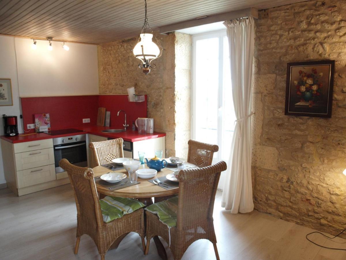 Cozy Cottage In Aquitaine With Private Swimming Pool Peyzac-le-Moustier Extérieur photo